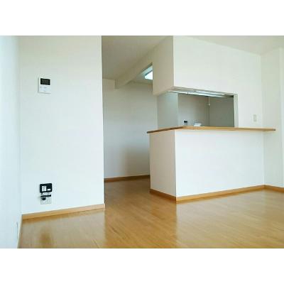 カーサイリーデ 201【管理NO：1-013081401-02010】 ★家具家電は申し込み後に搬入します★の物件写真2