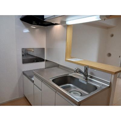 サニーサウス 202【管理NO：1-019700001-02020】 ★家具家電は申し込み後に搬入します 2026年07月下旬入居可能の物件写真3