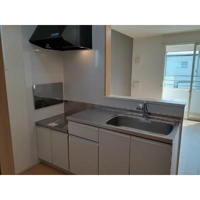 リベラメンテ 201【管理NO：1-018570401-02010】 ★家具家電は申し込み後に搬入しますの物件写真3