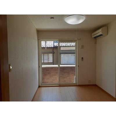 ジャルダンフルールＡ 101【管理NO：1-014513501-01010】 ★家具家電は申し込み後に搬入します★の物件写真2