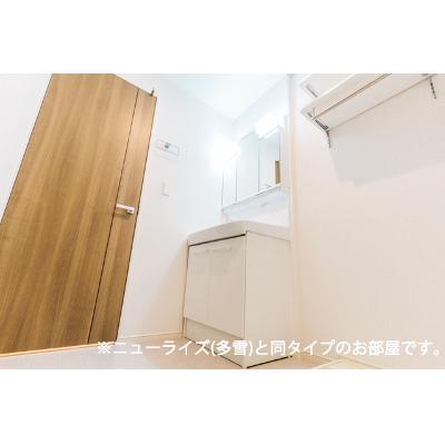 フルーメン　Ⅰ 102【管理NO：1-028702301-01020】 ★家具家電は申し込み後に搬入します 2026年09月下旬入居可能の物件写真6