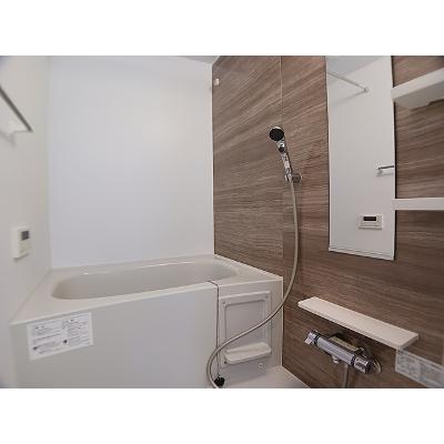 マジェスティ 101【管理NO：1-025386701-01010】 ★家具家電は申し込み後に搬入しますの物件写真4