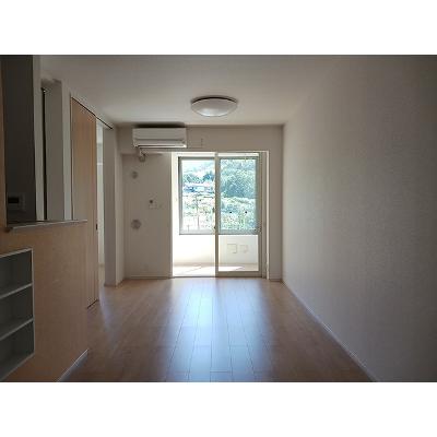 フォレ　フォートⅠ 104【管理NO：1-024483301-01040】 ★家具家電は申し込み後に搬入しますの物件写真2