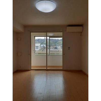 ヒルズ　キザキ　Ｃ 104【管理NO：1-016887901-01040】 ★家具家電は申し込み後に搬入します 2026年07月下旬入居可能の物件写真2