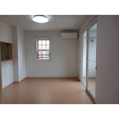 ヒルズ　キザキ　Ａ 203【管理NO：1-016490901-02030】 ★家具家電は申し込み後に搬入しますの物件写真2