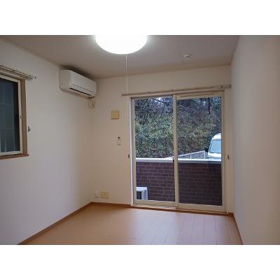 カルム・グリシーヌⅡ 105【管理NO：1-015357002-01050】 ★家具家電は申し込み後に搬入します★の物件写真2