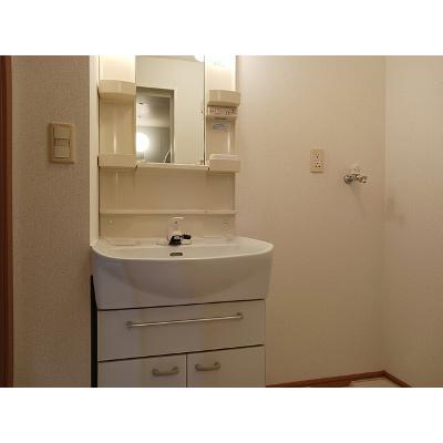 ラフィーネ　Ｂ 202【管理NO：1-014990002-02020】 ★家具家電は申し込み後に搬入しますの物件写真6
