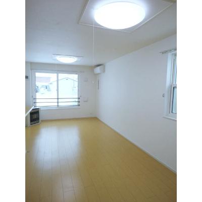 ベルメゾン　中鈴蘭Ⅱ 101【管理NO：1-018853102-01010】 ★家具家電は申し込み後に搬入します★の物件写真2