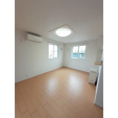 メヌエット 102【管理NO：1-017821501-01020】 ★家具家電は申し込み後に搬入します★ ★2026年12月中旬入居可能★の物件写真2