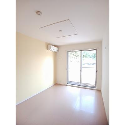 ブリーゼⅡ 102【管理NO：1-018837901-01020】 ★家具家電は申し込み後に搬入します★の物件写真2