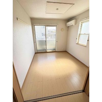 エル・セレッソＢ 101【管理NO：1-015445302-01010】 ★家具家電は申し込み後に搬入しますの物件写真2