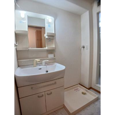 apartment 山口県玖珂郡和木町和木５丁目１０番１５ 

↓地図はこちらから