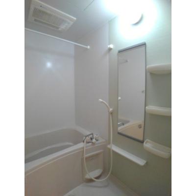 Ｉｎｔｅｒｆｉｅｌｄ 102【管理NO：1-013838001-01020】 ★家具家電は申し込み後に搬入します★の物件写真4