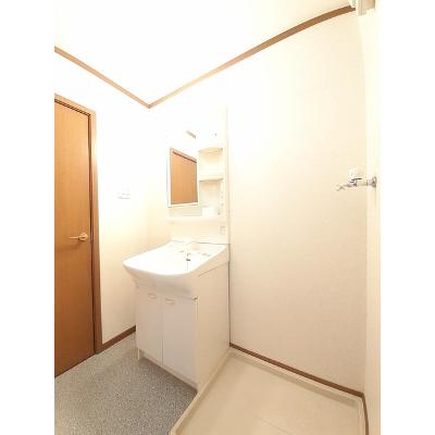 パーク　レガシィⅡ 202【管理NO：1-011779202-02020】 ★家具家電は申し込み後に搬入しますの物件写真6