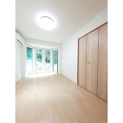 カサ・ブランカＣ 101【管理NO：1-011191403-01010】 ★家具家電は申し込み後に搬入しますの物件写真2