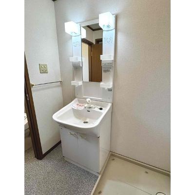 apartment 山口県岩国市周東町上久原２４４１－１ 

↓地図はこちらから