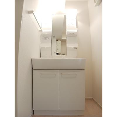 apartment 北海道苫小牧市美原町３丁目１番２２号 

↓地図はこちらから