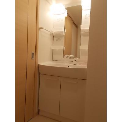 apartment 北海道室蘭市東町５丁目１５番１５号 

↓地図はこちらから