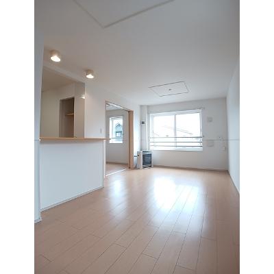apartment 北海道室蘭市八丁平５丁目１４－１５ 

↓地図はこちらから