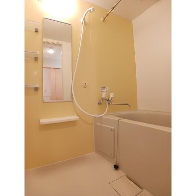 apartment 北海道室蘭市八丁平５丁目１４－１５ 

↓地図はこちらから
