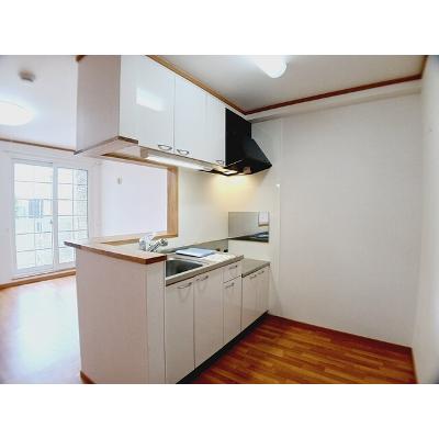 Ｔｅｒｒａｃｅ　Ｈｏｕｓｅ 104【管理NO：1-014290601-01040】 ★家具家電は申し込み後に搬入します★の物件写真3
