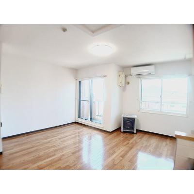 ジェルメ日乃出町 405【管理NO：1-012426901-04050】 ★家具家電は申し込み後に搬入します★の物件写真2