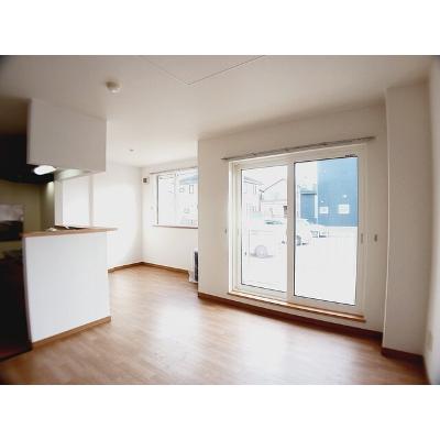 コリーヌ．ビラ 102【管理NO：1-011440301-01020】 ★家具家電は申し込み後に搬入します★の物件写真2