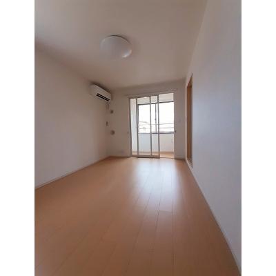 グラン　カルフ－ル 201【管理NO：1-019420501-02010】 2026年08月中旬入居可能の物件写真2