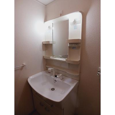 apartment 青森県黒石市相野１００番地２ 

↓地図はこちらから