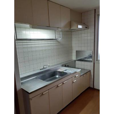 シルキーハイム 203【管理NO：1-007063601-02030】 ★家具家電は申し込み後に搬入します★の物件写真3