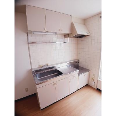 カイザー松森 102【管理NO：1-005433701-01020】 ★家具家電は申し込み後に搬入します★の物件写真3