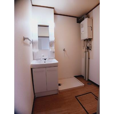 カイザー松森 102【管理NO：1-005433701-01020】 ★家具家電は申し込み後に搬入します★の物件写真6
