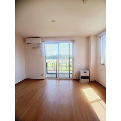 グランビア三内 203【管理NO：1-009768301-02030】 ★家具家電は申し込み後に搬入します★の物件写真2