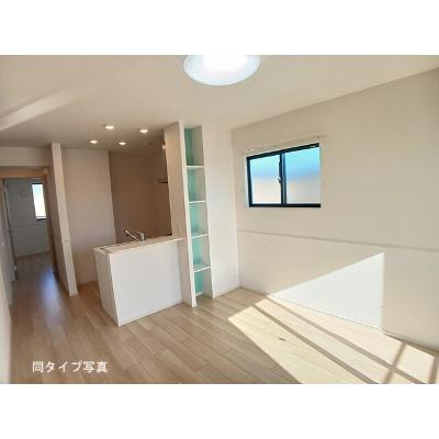 ハレアカラ 205【管理NO：1-028446201-02050】 2026年10月上旬入居可能の物件写真2