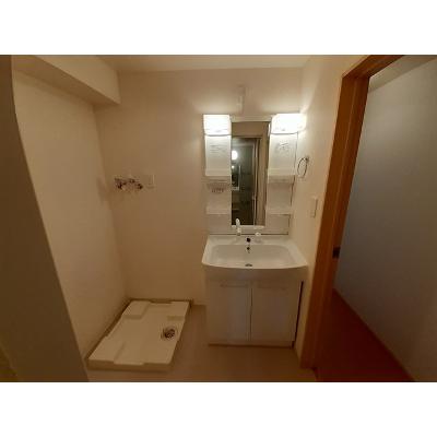apartment 青森県三戸郡五戸町字愛宕丁３番地５ 

↓地図はこちらから