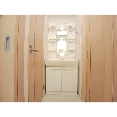 apartment 青森県三戸郡五戸町字愛宕丁３番地５ 

↓地図はこちらから