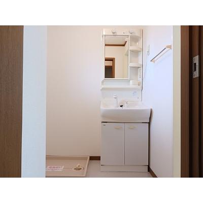 ルミエール 201【管理NO：1-011674801-02010】 ★家具家電は申し込み後に搬入します★ ★2026年12月中旬入居可能★の物件写真6