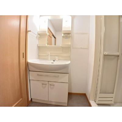apartment 秋田県大館市東台６丁目４番地３０ 

↓地図はこちらから