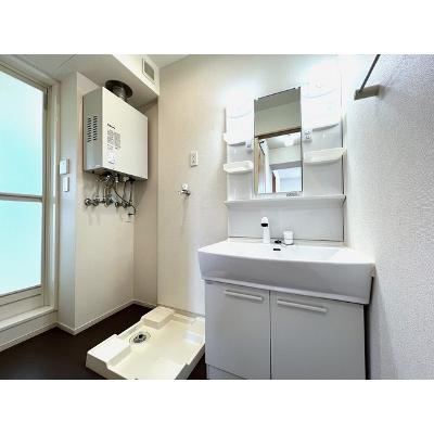 apartment 秋田県大仙市花館字下殿屋敷５９番地１ 

↓地図はこちらから