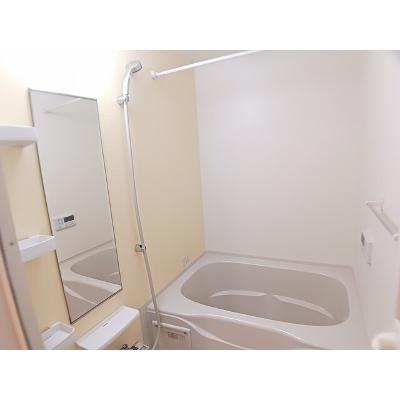 ボン　ソレイユ 103【管理NO：1-021327501-01030】 ★家具家電は申し込み後に搬入します★の物件写真4