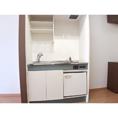 ルミエールⅠ 103【管理NO：1-007355101-01030】 ★家具家電は申し込み後に搬入します★の物件写真3