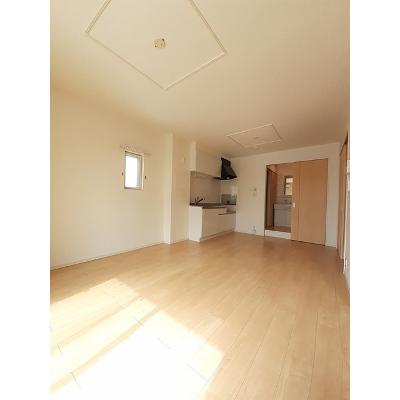 ルピナス・リオ 201【管理NO：1-021838001-02010】 ★家具家電は申し込み後に搬入します★の物件写真2