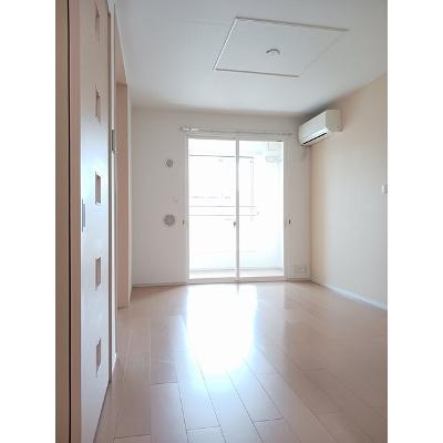 コッティ　眞馬 202【管理NO：1-019563301-02020】 ★家具家電は申し込み後に搬入します★の物件写真2