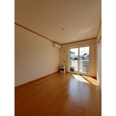 ラフレシールスクエアＡ 102【管理NO：1-012667901-01020】 ★家具家電は申し込み後に搬入します★の物件写真2