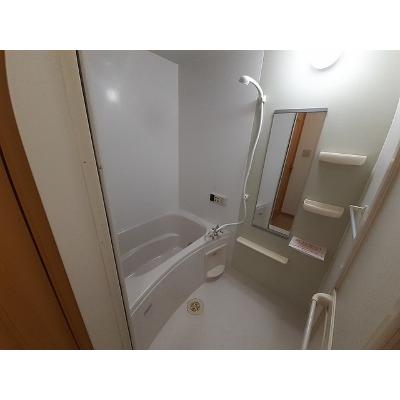 エヴァーグリーン 103【管理NO：1-012492401-01030】 ★家具家電は申し込み後に搬入します★ ★2026年08月中旬入居可能★の物件写真4