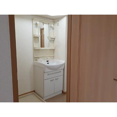 エヴァーグリーン 103【管理NO：1-012492401-01030】 ★家具家電は申し込み後に搬入します★ ★2026年08月中旬入居可能★の物件写真6