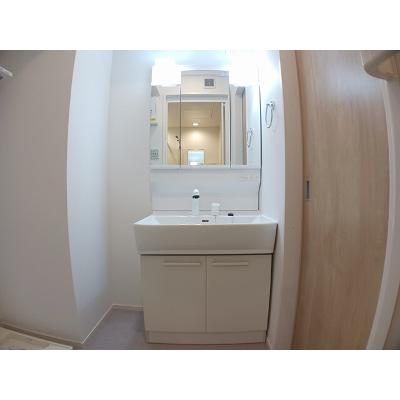リズ　リーフ 103【管理NO：1-027917001-01030】 ★家具家電は申し込み後に搬入します★の物件写真6