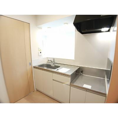 ドリームフェアⅡ 101【管理NO：1-021969902-01010】 ★家具家電は申し込み後に搬入します★ ★2026年11月中旬入居可能★の物件写真3