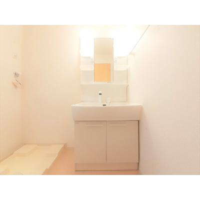apartment 宮城県気仙沼市岩月宝ヶ沢１８１番地１ 

↓地図はこちらから
