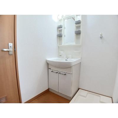 apartment 岩手県花巻市高木第１５地割５６番地 

↓地図はこちらから